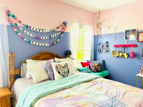 Taylor Swift Bedroom Ideas, Taylor Swift Bedroom, Taylor Swift Room, Girl Cave, Room Color, Town House, Be Better, Bedroom Bed, Kids' Room