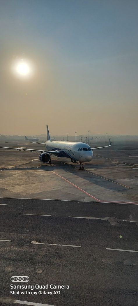 pic clicked in mumbai international airport . download now !!! Mumbai International Airport, Mumbai Airport, Airports Terminal, Driving Photography, International Airport, Travel Aesthetic, Mumbai, Photography, Travel