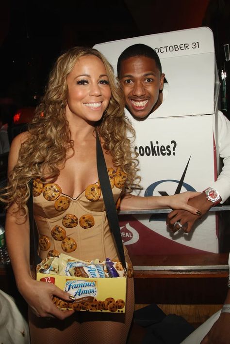 Mariah Carey and Nick Cannon as Milk and Cookies Mariah Carey Nick Cannon, Celebrity Couple Costumes, Eve Costume, Diy Couples Costumes, Halloween Parejas, Best Celebrity Halloween Costumes, Celebrity Costumes, Justin Theroux, Nick Cannon