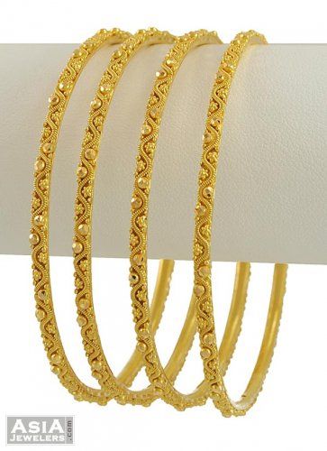 22K Yellow Gold Churi (set of 4) Gold Churi Design, Churi Design, Simple Gold Bangle, Gold Bangles Indian, Wedding Jewelry Sets Bridal Jewellery, Gold Bangles For Women, Gold Bangle Set, Bridal Jewellery Design, Beautiful Gold Necklaces