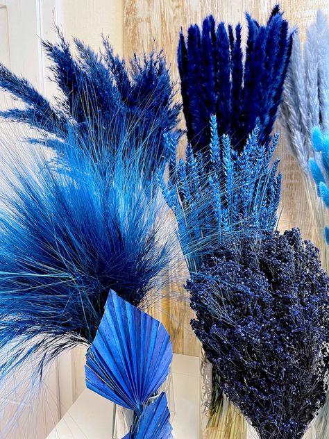 Dior Theme, Dried Flowers Decoration, Blue Dried Flowers, Winter Pool, Bridal Bouquet Blue, Lights Ideas, Events Decor, Wedding Flower Decorations, Aesthetic Vibes