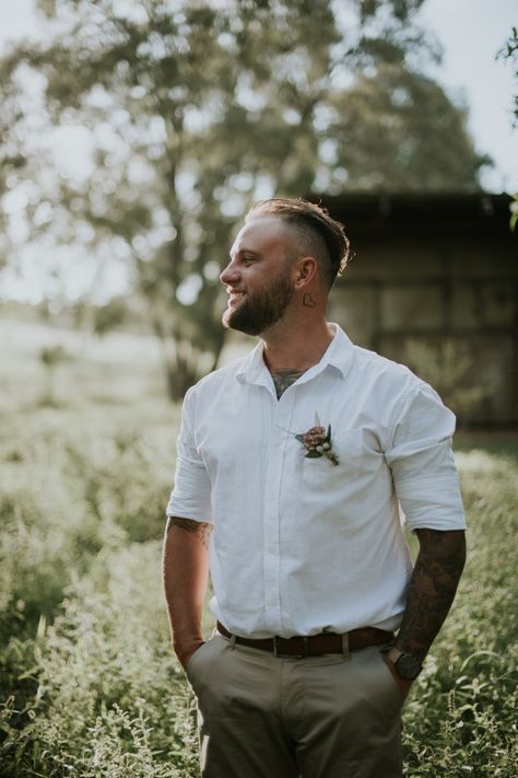 Groom Style – Chris Casual Best Man Outfit Wedding, Simple Men Wedding Outfit, Causal Wedding Groom Attire, Relaxed Wedding Groom Attire, Chill Groom Outfit, Simple Wedding Attire For Groom, Casual Groom Attire Winter, Linen Shirt Groom, Male Elopement Outfit