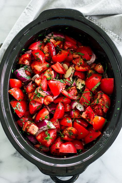 Easy Crockpot Tomato Sauce, Slow Cooker Tomato Sauce Fresh Tomatoes, Slow Cooker Cherry Tomato Sauce, Cherry Tomato Crockpot Recipes, Slow Cooker Marinara Sauce, Crockpot Tomato Sauce, Slow Cooker Pasta Sauce, Pasta Sauce With Fresh Tomatoes, Tomatoe Sauce