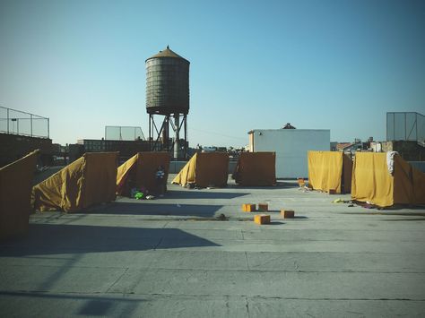 Secret Rooftop Campsite Pops Up In Brooklyn — The Pop-Up City Rooftop Scene, Rooftop Vibes, Rooftop City, Urban Farms, City Scape, Duct Cleaning, Pop Up Event, Be Pretty, Rooftops