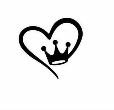 Crown Heart Tattoo, Heart With Crown Tattoo, Michael Jackson Tattoo, Small Crown Tattoo, فن الرسم بالمسامير, Baby Tattoo Designs, Card Tattoo Designs, Sublimacion Ideas, Girl Face Tattoo