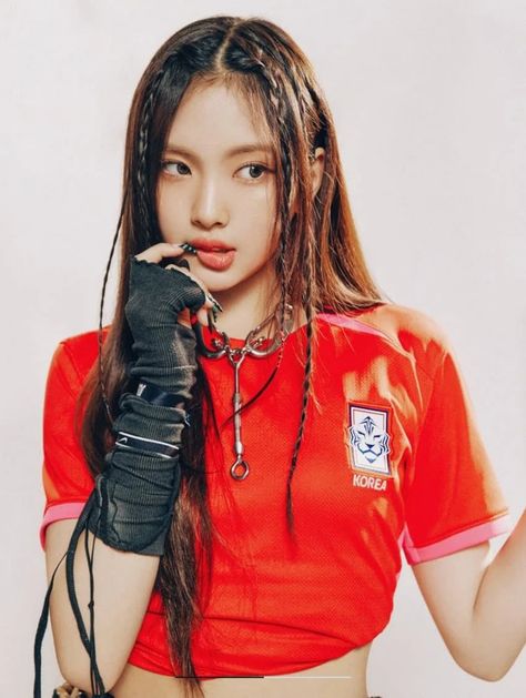 New Jeans Style, Soccer Uniforms, Beauty Pop, Nike Football, Sportswear Brand, Extended Play, Night Outfits, South Korean Girls, Korean Girl