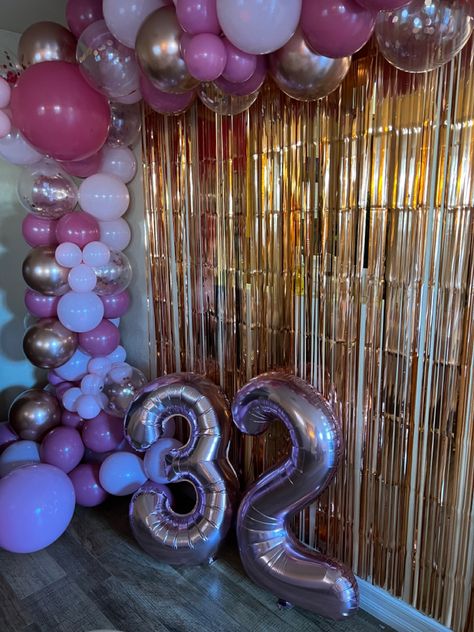 #birthdaypartyideas #birthdaypartydecorations #rosegoldparty #birthdaydecor #rosegold #32ndbirthday #balloongarland #balloons 32nd Birthday, 32 Birthday, Parties Ideas, Rose Gold Party, Balloon Garland, Birthday Balloons, Birthday Party Decorations, Birthday Wishes, Birthday Decorations