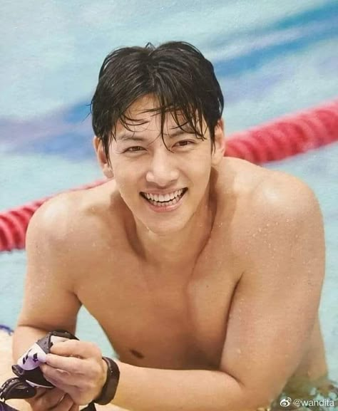 Ji Chang Wook Abs, Most Handsome Korean Actors, Ji Chang Wook Photoshoot, Ji Chang Wook Smile, Asian Male Model, Korean Male Actors, Most Handsome Actors, Handsome Asian Men, Taehyung Photoshoot