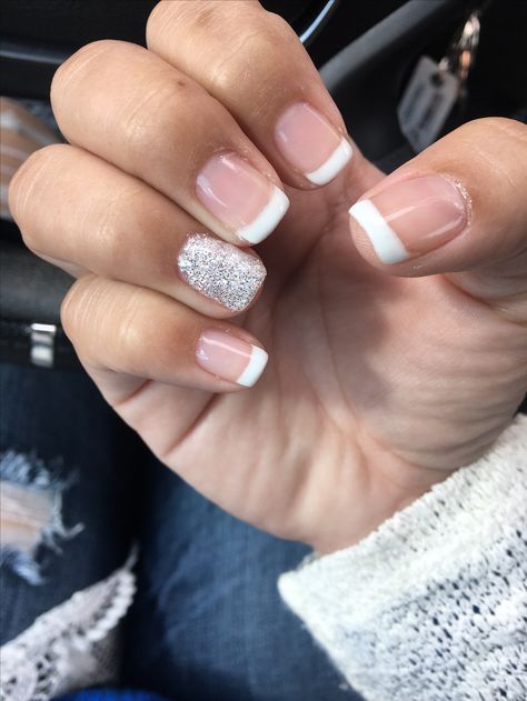 Shellac French tip manicure with white diamond rockstar#simply#nice Simply Nails Ideas Short, French Nails With Accent Nail, French Manicure Shellac, What Is Shellac Nails, Shellac French Manicure, French Shellac, French Nail Polish, 2000s Nails, Manicure Shellac