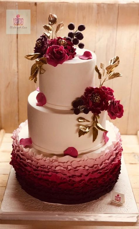 Debut Cakes, Wine Wedding Cake, Ruby Wedding Cake, Debut Cake, Appetizer Table, Quince Cakes, Anniversary Cake Designs, Graduation Party Desserts, Quince Cake