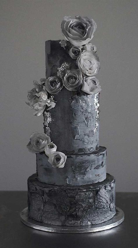 Possibly The Prettiest Wedding Cakes Ever Birthday Bujo, Concrete Wedding Cake, Gray Cake, Gray Wedding Cake, Gothic Cake, Artist Cake, Silver Wedding Cake, Pretty Wedding Cakes, Bridal Fair