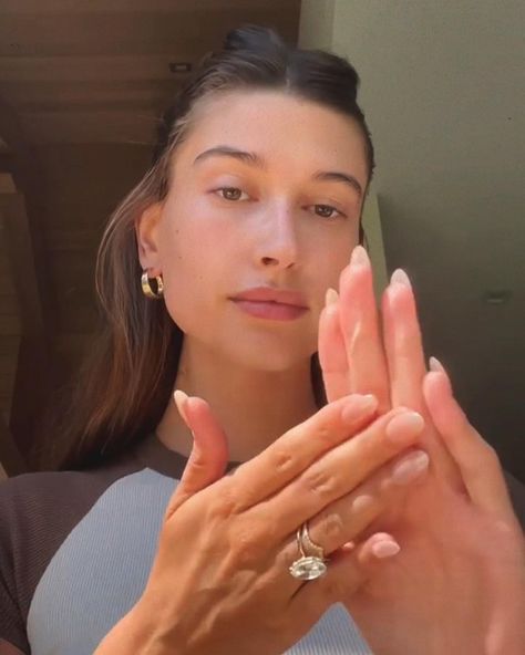 Hailey Baldwin Wedding Ring, Haily Biber Rings, Haley Bieber Ring, Hailey Baldwin Ring, Hailey Bieber Rings, Hailey Bieber Engagement Ring, Hailey Ring, Hailey Bieber Jewelry, Hailey Bieber Ring