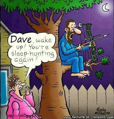 I always slept in tree stand lol Hunting Meme, Funny Hunting Pics, Deer Hunting Humor, Hunting Pics, Hunting Jokes, Funny Notes, Hunting Stuff, Hunting Quotes, Bolesti Chrbta