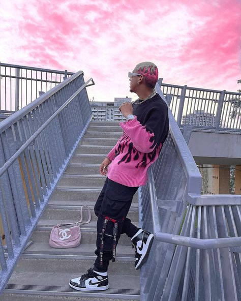 Valentines Streetwear, Flames Outfit, Dyed Waves, Buzz Designs, Nicki Concert, Streetwear Outfit Men, Softboy Outfits, Pink Flames, Nicki Minaj Outfits