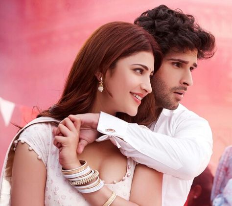 Stars Girish Kumar, Old Bollywood Songs, Korean Couple Photoshoot, Romantic Couple Poses, Love Couple Images, Shruti Hassan, True Lines, Bollywood Couples, Women Photography