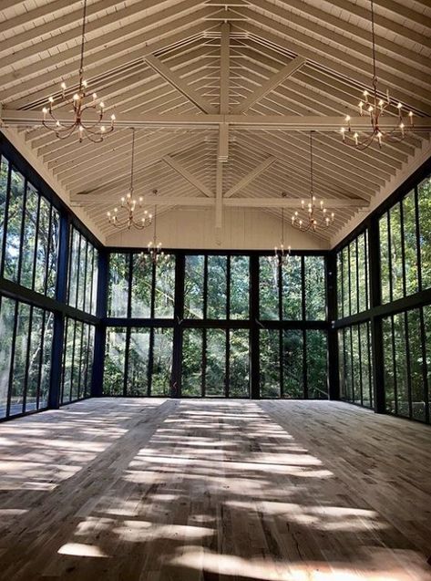 Glass Chapel, Hus Inspiration, House Goals, Glass House, Barn House, House Inspo, Dream Home Design, 인테리어 디자인, تصميم داخلي