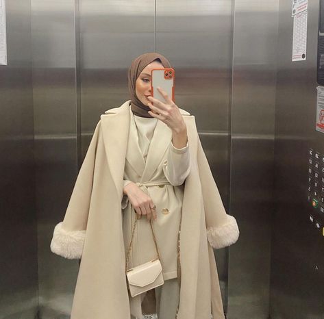 Modest Winter Outfits, Estilo Hijab, Stile Hijab, Street Hijab Fashion, Modern Hijab Fashion, Stylish Hijab, Modest Fashion Hijab, Muslim Outfits Casual, Muslim Fashion Hijab Outfits