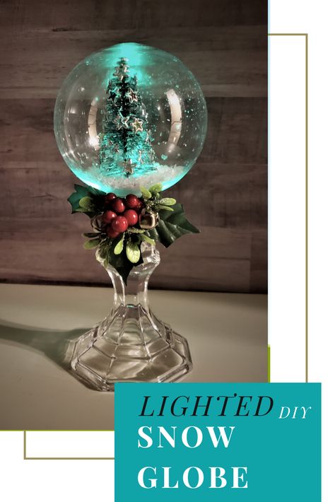 Snow Globe Shelf, Christmas Snowglobe Craft, How To Make A Snow Globe Diy, Snow Globe Wreath, Snowglobe Party Theme, Dollar Tree Snow Globe Ideas, Christmas Globes Diy, Dollar Tree Snow Globes, Repurposed Light Globes