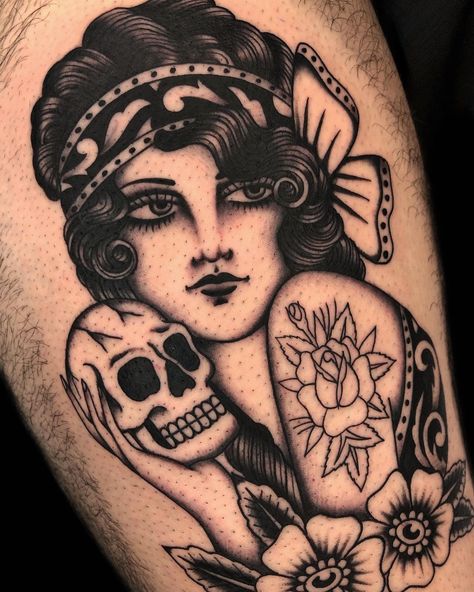 Traditional Tattoo Girls, Traditional Tattoo Woman, Pin Up Tattoo, Pinup Tattoo, Face Tattoos For Women, Traditional Tattoo Inspiration, Neotraditional Tattoo, Sailor Jerry Tattoos, Traditional Tattoo Sleeve