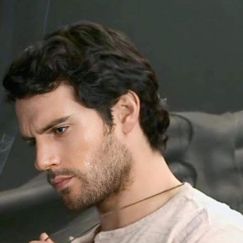 Cute Henry Cavill, Henry Cavill Icon, Henry Cavill Muscle, Young Henry Cavill, Henry Cavill Eyes, Young Henrys, 100 Faces, Superman Henry Cavill, Facial Anatomy