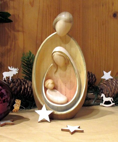 Christmas Crib Ideas, Easy Christmas Drawings, Pottery Angels, Modern Mosaic, Ceramic Christmas Decorations, Clay Moulding, Christmas Clay, Clay Crafts Air Dry, Mosaic Design