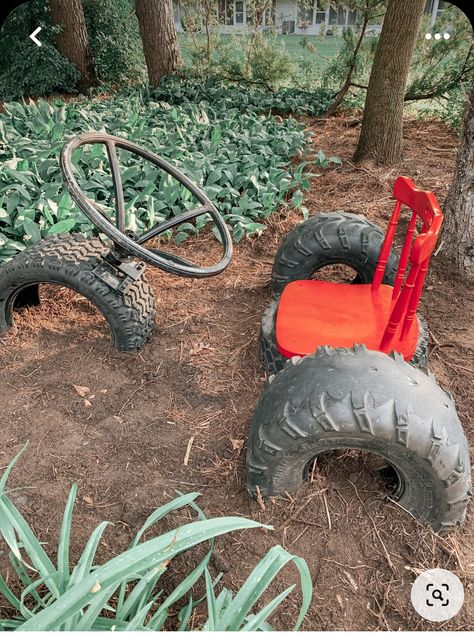 Natural Play Area Garden, Play Area Around Tree, Easy Backyard Playground, Outdoor Play Kindergarten, Diy Garden Playground, Backyard Tire Ideas For Kids, Outdoor Patio Play Area For Kids, Diy Toddler Backyard Ideas, Tractor Tire Sand Boxes