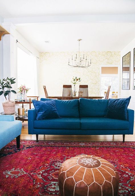 Petrol sofa on orange / red carpet Red Living Room, Living Room Turquoise, Navy Blue Living Room, Red Living, Living Room Red, Blue Sofa, Blue Living Room, Living Room Remodel, Blue Rooms