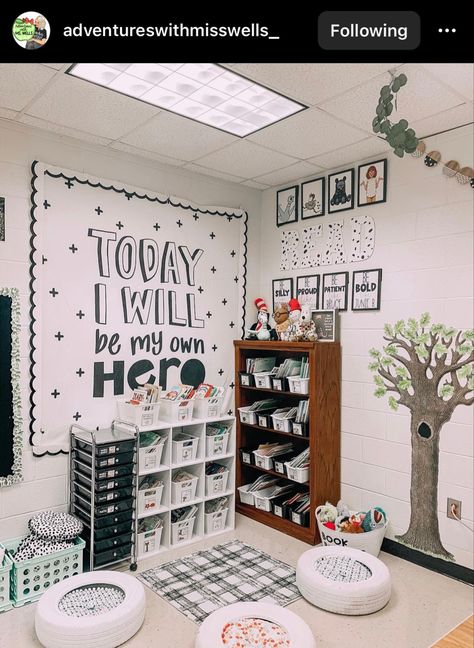 Flexible Seating Ideas, Flexible Classroom Seating, Flexible Seating Classroom, Ideas For The Classroom, Elementary Classroom Themes, Classroom Images, Teachers Room, Classroom Goals, Kindergarten Classroom Decor