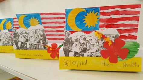 Independence Day 31 August  craft using cereal box (6 yrs old, 2016) National Day Art And Craft Malaysia, Merdeka Craft For Kids Malaysia, Primary 2023, Star Artwork, Independence Day Activities, August Crafts, Caterpillar Craft, Flag Crafts, Holiday Program