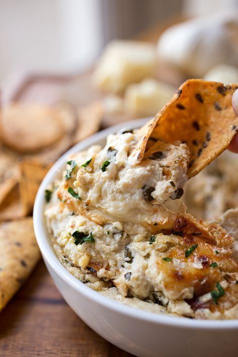 Roasted Cauliflower and Spinach Dip Cheesy Roasted Cauliflower, Cauliflower Dip, Touch Of Spice, Buffalo Chicken Dip, Spinach Dip, White Cheddar, Yummy Dips, Party Food Appetizers, Roasted Cauliflower