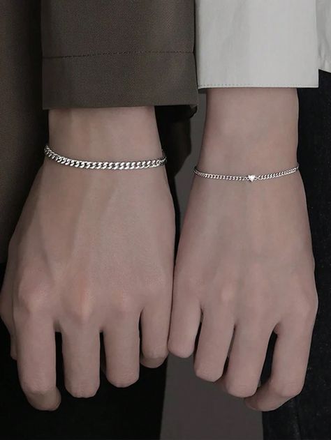 Couples Jewelry Bracelets, Silver Bracelet Designs, Matching Couple Rings, Stackable Birthstone Rings, Valentinstag Party, Bracelets For Boyfriend, Couple Bracelet, Bracelets Design, Stil Elegant