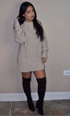 Long Boots Outfit Winter Knee Highs, Angel Queen, Knitted Dress Outfit, Outfit Botas, Knee High Boots Dress, Brunette Blonde, Thanksgiving Outfits, Strapless Jumpsuit, Crochet Vest