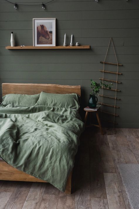 Bedroom Ideas Sage, Bedroom Olive Green, Green Bedroom Inspirations, French Country Green, How To Start Painting, Fall Bedroom Decor, Painting Walls, Modern Farmhouse Bedroom, In Harmony With Nature