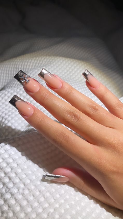 Drake Nails Ideas, Drake Concert Nail Ideas, Drake Inspired Nails, Drake Nails, Concert Nails, Nail Board, Super Cute Nails, Nails Design With Rhinestones, French Tip Acrylic Nails