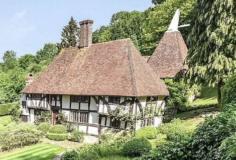 Kelly Brook sells her £1.45m farmhouse in Kent | Daily Mail Online Medieval Farmhouse, Medieval Farm, German Medieval, Aston Matthews, Historical Homes, House Beautiful Magazine, Council House, Cast Iron Bathtub, Wild Flower Meadow