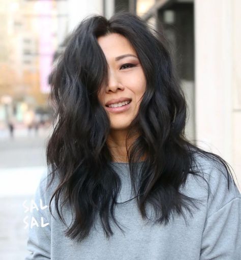 Effortless Hairstyles, Popular Haircuts, Celebrity Hair Stylist, Trending Haircuts, Haircut Ideas, Cool Haircuts, Medium Length Hair Cuts, Hair Dos, Layered Hair