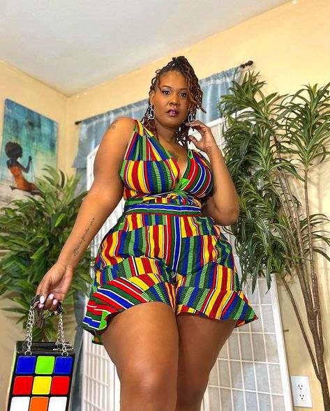 Ankara Romper Jumpsuits, Cruise Outfits For Women Summer, Romper Outfit Black Women, Ankara Romper, Ankara Shorts, Printed Bridesmaid Dresses, African Print Jumpsuit, Vacation Outfits Women, Nigerian Fashion