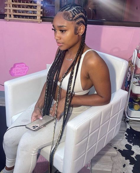 Braids Star, Freestyle Stitch Braids, Cute Weave Hairstyles, Best Braid Styles, Protective Braids, Locs Styles, Feed In Braids Hairstyles, Braids Hairstyles Pictures, Cute Box Braids Hairstyles