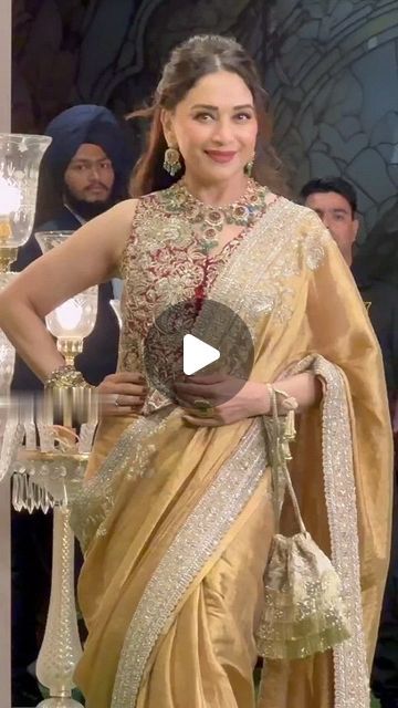 neheart💖 on Instagram: "#madhuridixit 
#madhuri
#wedding" Madhuri Saree Look, Ambani Wedding, Madhuri Dixit, Saree Look, Wedding Outfits, Saree Blouse, Life Is Beautiful, Wedding Outfit, Women Clothing