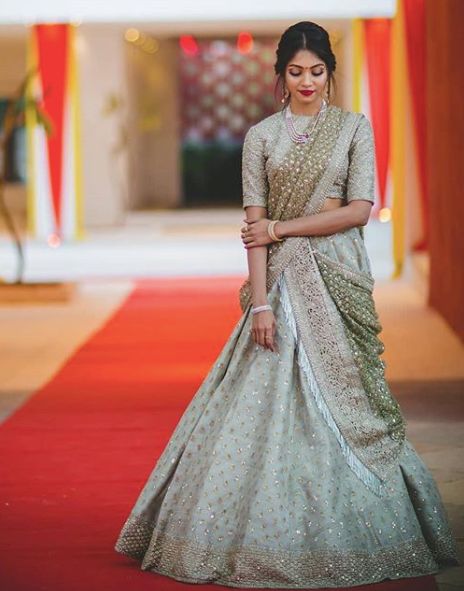 The Prettiest Pastel Colour Combos We Spotted in Lehengas! Indian Wedding Gowns, Lehenga Saree Design, Half Saree Lehenga, Indian Outfits Lehenga, Wedding Lehenga Designs, Lehnga Dress, Indian Bridal Lehenga, Green Lehenga, Half Saree Designs