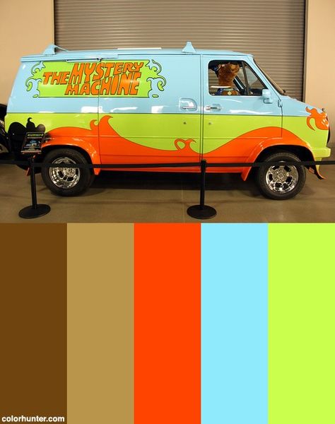 The Mystery Machine With Scooby Doo Color Scheme Scooby Bedroom, Scooby Doo Nursery Theme, Scooby Doo Office Decorations, Mystery Machine Van Drawing, Scooby Doo Diy Costume, Scooby Doo Decorations, Scooby Doo Van, Scooby Doo Halloween Party, Scooby Doo Mystery Machine