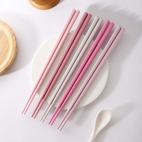 Macaron Hexagon Alloy Chopsticks Non slip Chopstick - Temu Cute Chopsticks, Chopsticks Crafts, Training Chopsticks, Pink Color Palette, Japanese Chopsticks, Meal Times, Color Palette Pink, Chopstick Rest, Kawaii Design