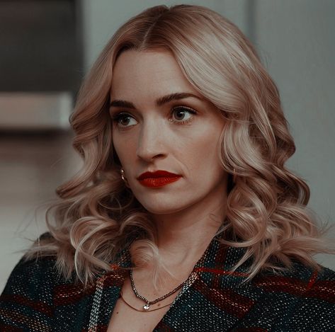 Georgia Miller icons, Georgia, Georgia icons, Ginny&Georgia, Ginny&Georgia icons, Ginny And Georgia, Ginny And Georgia icons, Brianne Howey, Brianne Howey icons, Brianne Howey Ginny&Georgia Brianne Howey Icon, Georgia Miller Gif, Georgia From Ginny And Georgia, Ginny And Georgia Georgia Miller, Georgia Miller Aesthetic, Georgia Miller Icon, Ginny And Georgia Icons, Georgia Ginny And Georgia, Ginny And Georgia Ginny