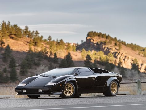 1979 Lamborghini Countach LP400 S Series I by Bertone New Sports Cars, Jaguar Xk, Lamborghini Cars, Lamborghini Countach, Exotic Sports Cars, Big Car, Expensive Cars, Beautiful Cars, Exotic Cars