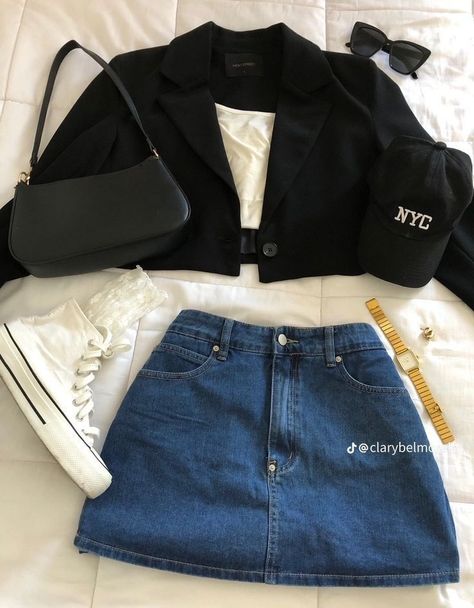 Haute Couture Everyday Outfits, Canvas Outfit, Fest Outfits, Date Outfit Summer, Mode Inspo, Cute Everyday Outfits, Casual Style Outfits, Lookbook Outfits, Teen Fashion Outfits