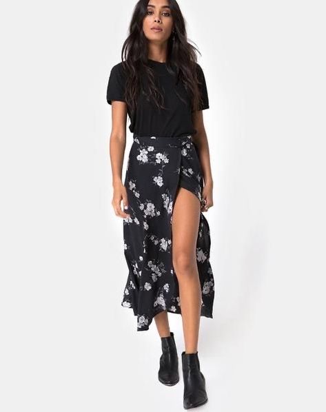 Flowered Skirt Outfit, White Floral Skirt Outfit, Floral Skirt Outfit, Rok Midi, White Floral Skirt, Peplum Tops, Rock Outfit, Flower Black, Bandeau Dress