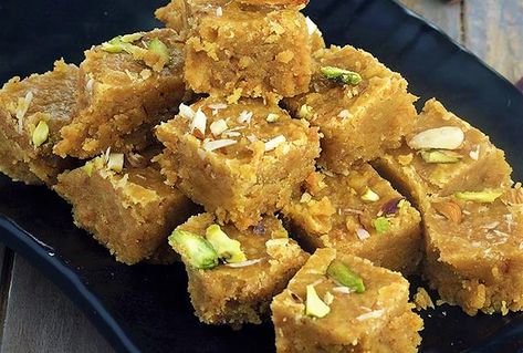 Mohanthal Recipe, Sweet Crepes Recipe, Diwali Snacks, Indian Dessert, Indian Dessert Recipes, Indian Sweet, Indian Desserts, Healthy Sweets Recipes, Indian Sweets