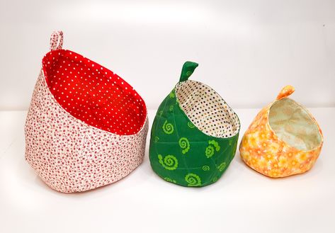 Fabric Bubble Baskets, Bubble Basket Bag Pattern Free, Bubble Basket, Diy Fabric Storage, Basket Sewing Pattern, Storage Pods, Basket Patterns, Sewing To Sell, Fabric Storage Baskets