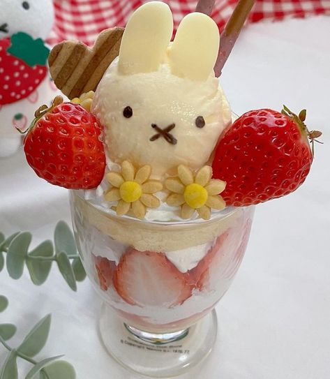 Miffy Strawberry, Savory Dessert, Gourmet Sweets, Strawberry Parfait, Dessert Platter, Kawaii Dessert, Sweet Treats Desserts, Dessert Bites, Creative Desserts