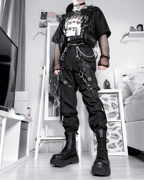 Goth Outfits Masc, Easy Goth Outfits, Gothic Summer Outfits, Alt Fashion Outfits, Outfits Masc, Goth Lookbook, Enby Outfits, Outfits Gothic, Punk Style Outfits